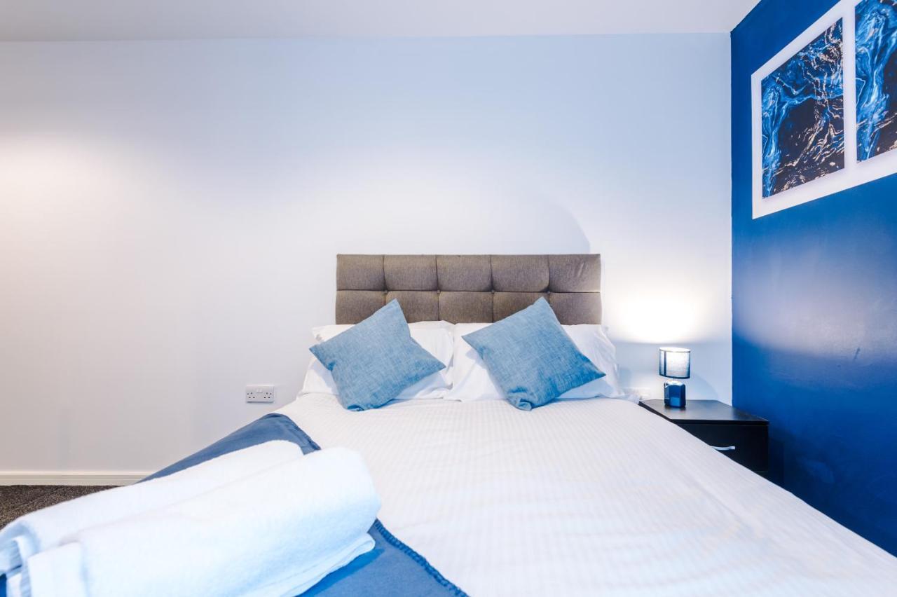 2 Bed Apartment With Balcony Private Parking Near Etihad Stadium, Coop Live แมนเชสเตอร์ ภายนอก รูปภาพ