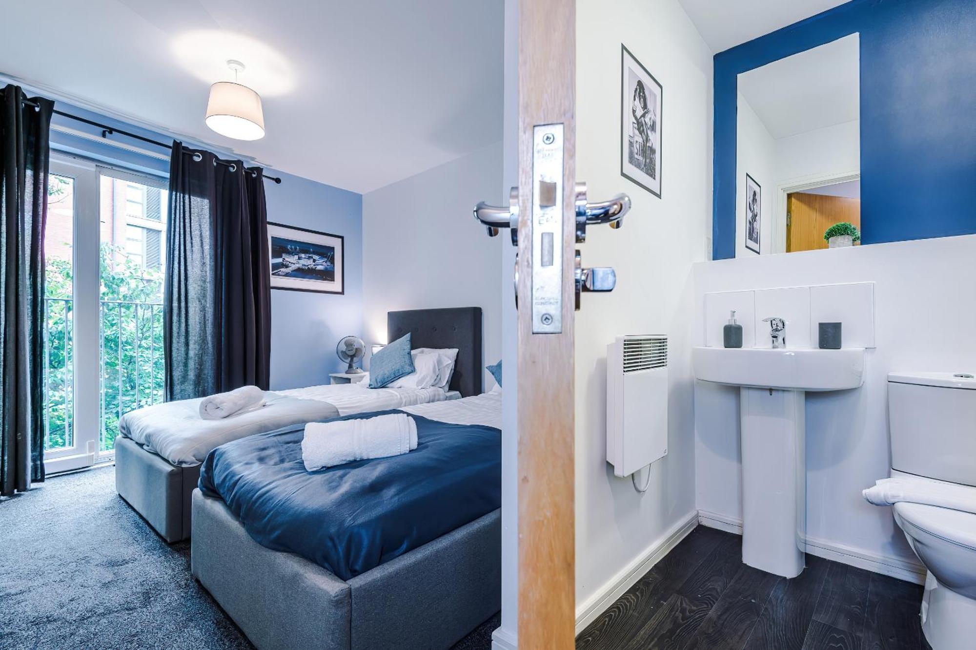 2 Bed Apartment With Balcony Private Parking Near Etihad Stadium, Coop Live แมนเชสเตอร์ ภายนอก รูปภาพ